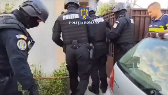 Poliția Brașov, percheziții într-un dosar de înșelăciune
