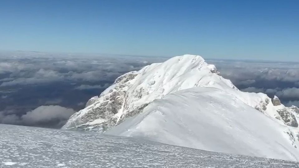 VIDEO Vânt de peste 100 km/h în Bucegi. Salvamont Brașov avertizează turiștii