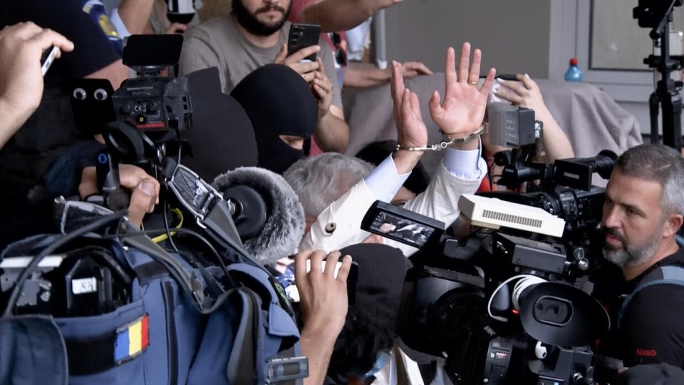 Acuzat de înșelăciune, Călin Georgescu a fost reținut de procurorii DIICOT