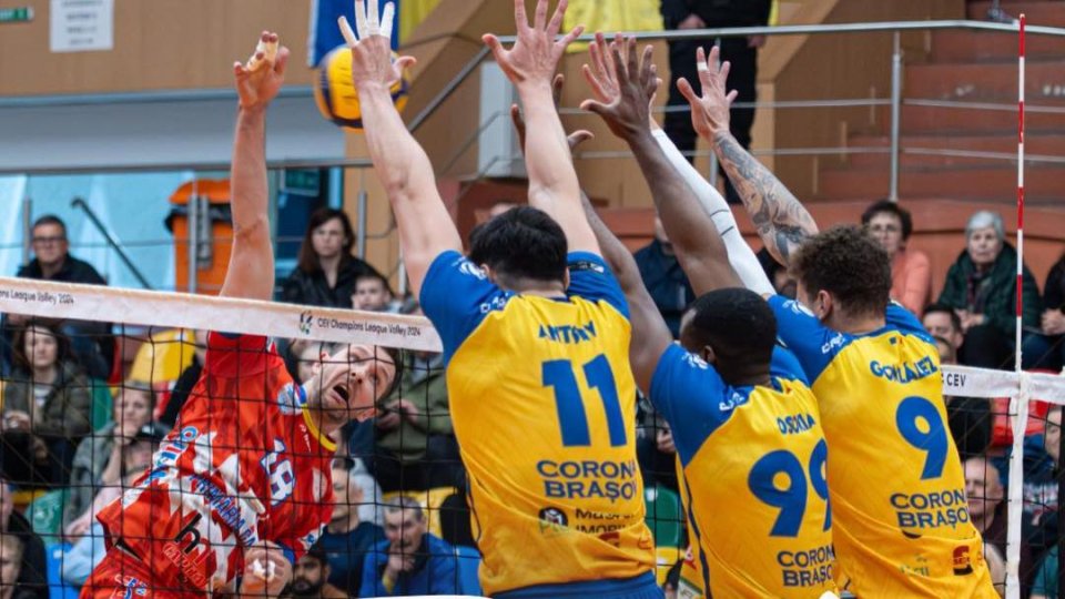 Volei. Corona Brașov, înfrângere în turul semifinalelor Cupei României