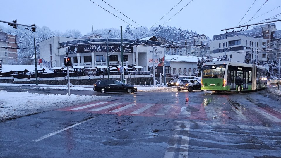 FOTO 47 de utilaje de deszăpezire au acționat în municipiul Brașov