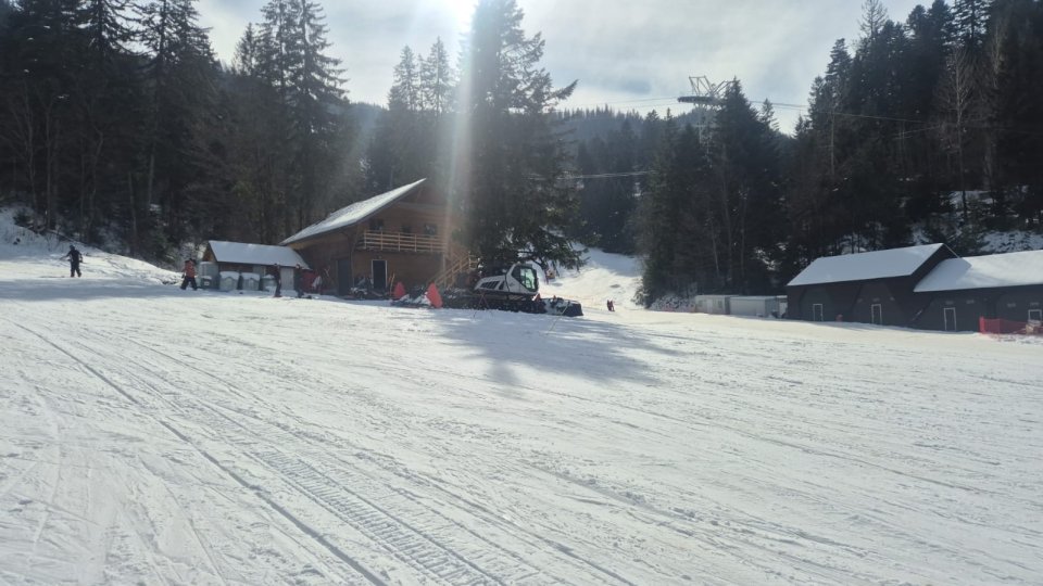 Se schiază în condiții bune în Poiana Brașov