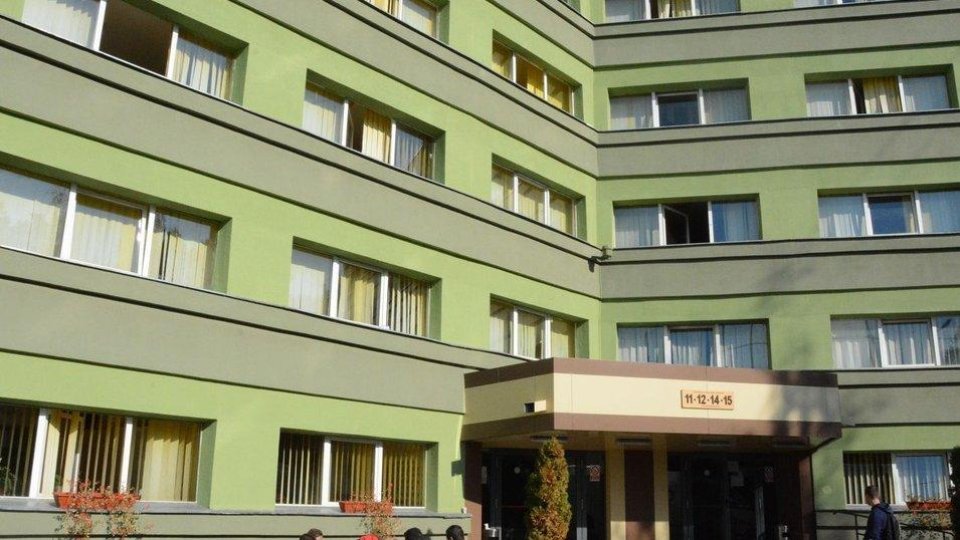 Două studente s-au luat la bătaie în zona căminelor de pe Colina Universității