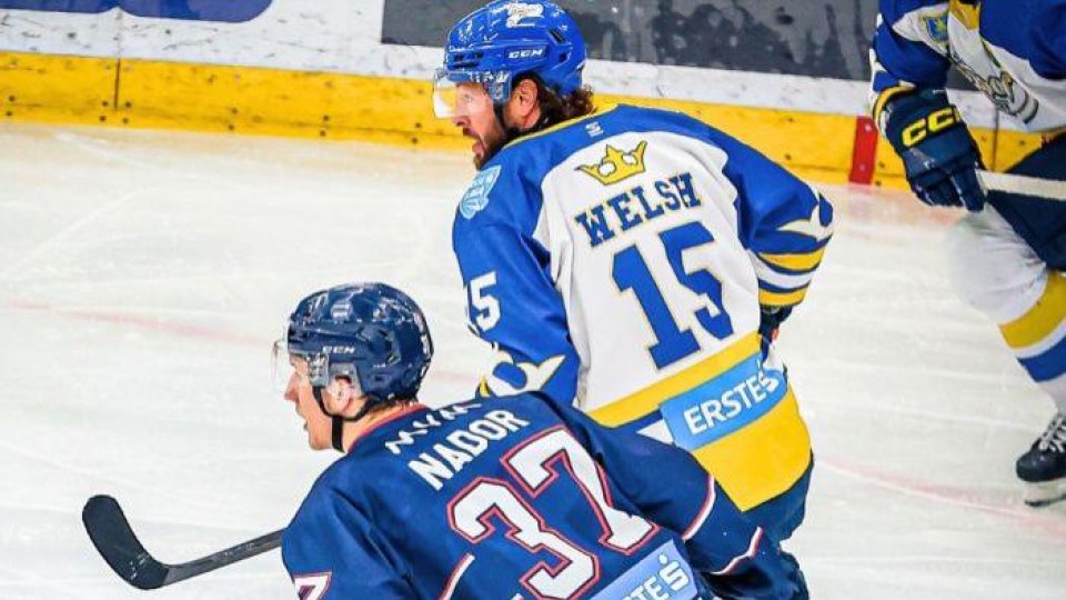 Hochei. Corona Brașov, calificare fără emoții în semifinalele Erste Liga