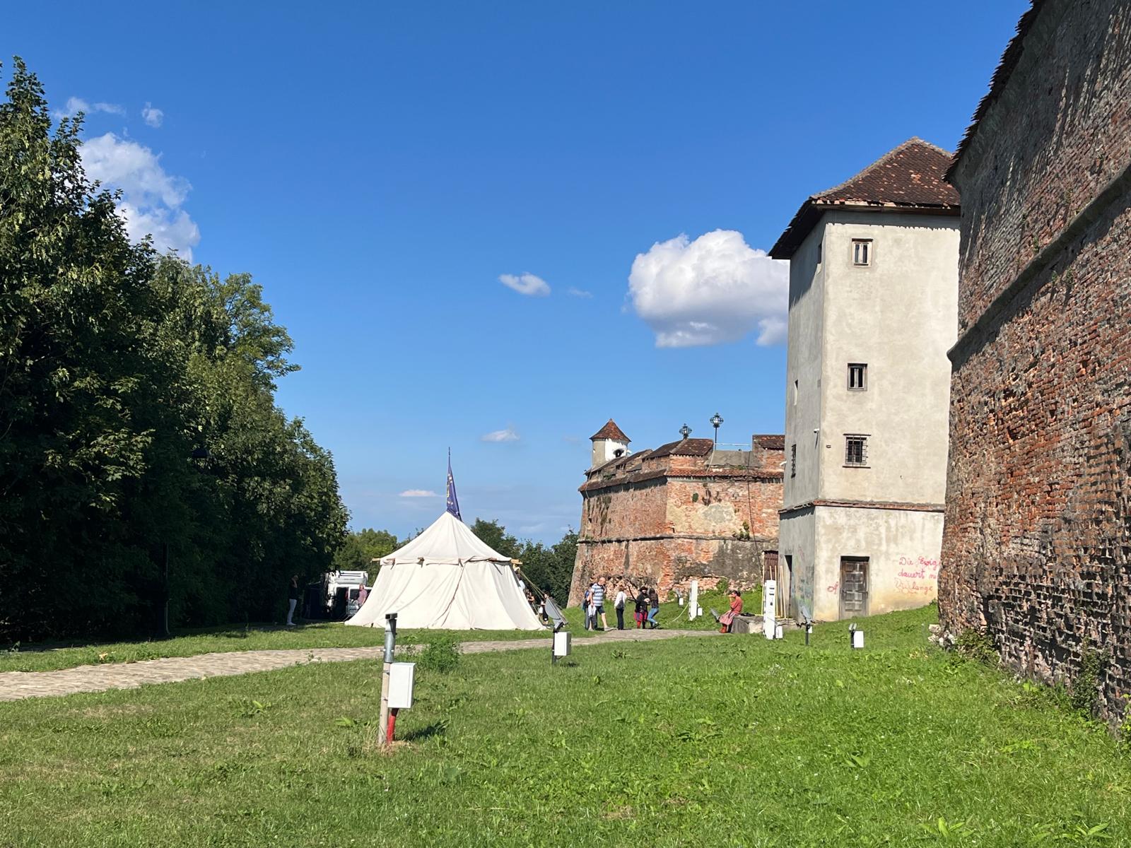 Tabăra medievală / „Brașov, cetatea noastră” /