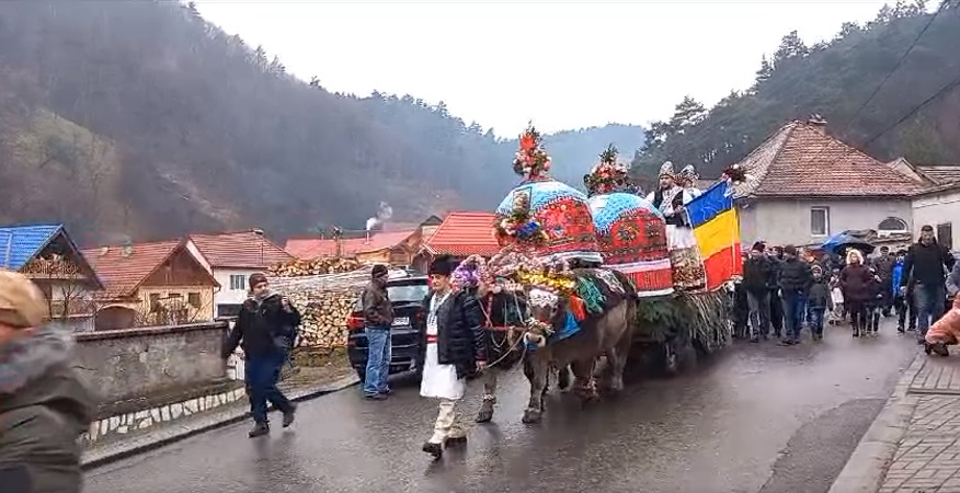 Obiceiuri de Sfântul Ioan la Tălmăcel (Sibiu) /