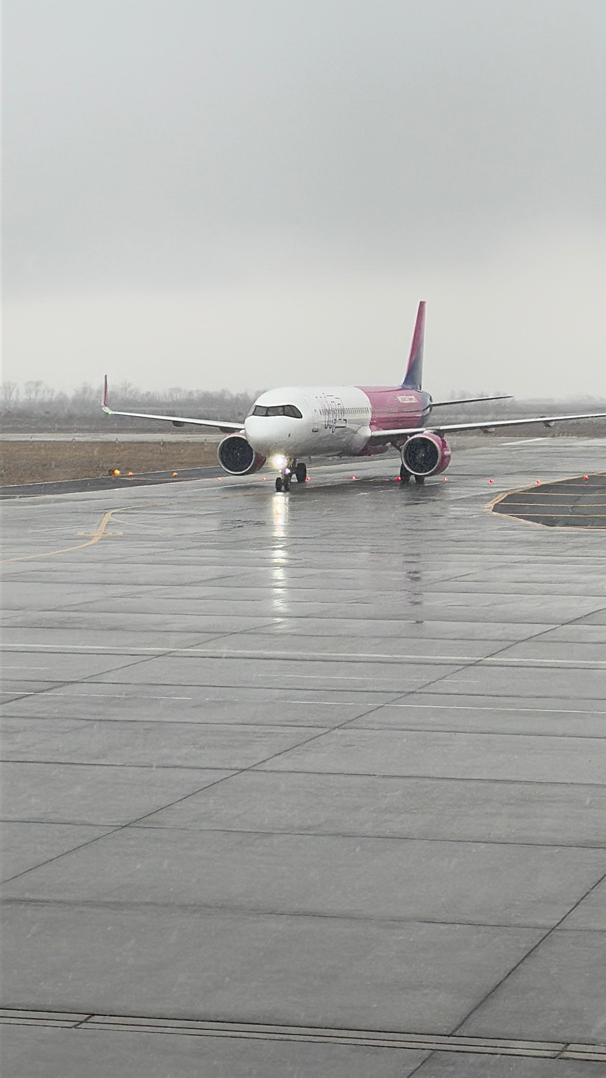 Aeroportul Brașov iarna /